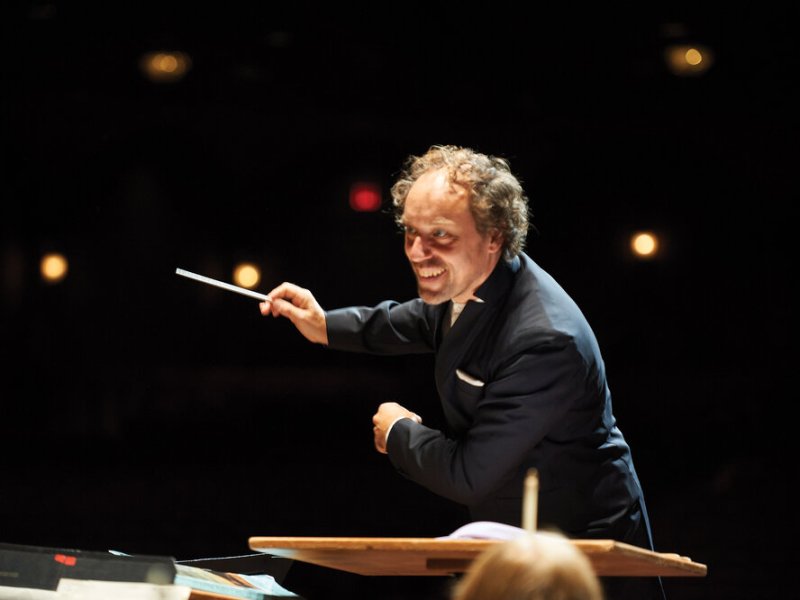 At The VSO: Lack of Chorus Hollows Otherwise Great Daphnis and&nbsp;Chloe